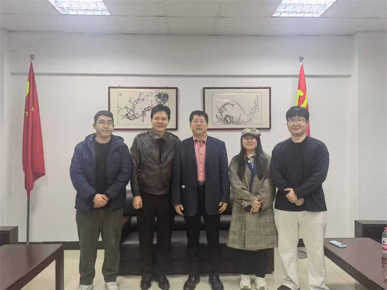 影视学院携手柠檬柚子影视：校友引航，共筑影视人才实践新高地