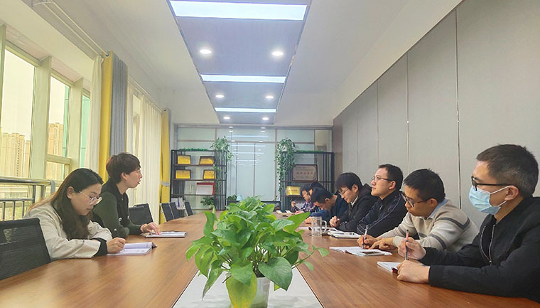 大数据学院组织青年博士及高水平技术人才召开座谈交流会