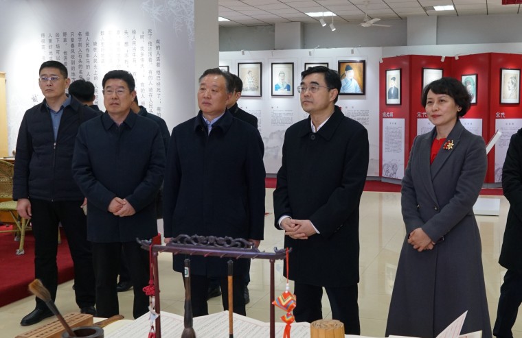 董事长刘常青、党委书记李东带队赴潍坊考察学习