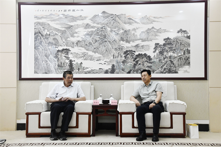 李清山校长带队赴曲阜师范大学交流