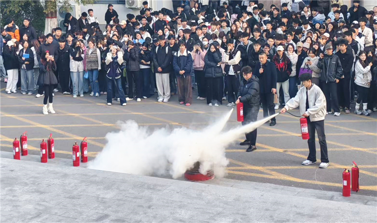 13个学院、23栋宿舍楼，昼夜双场景演练！