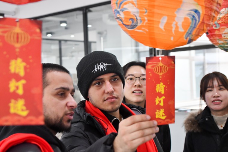 赞！黄海国际学生“花式”闹元宵！