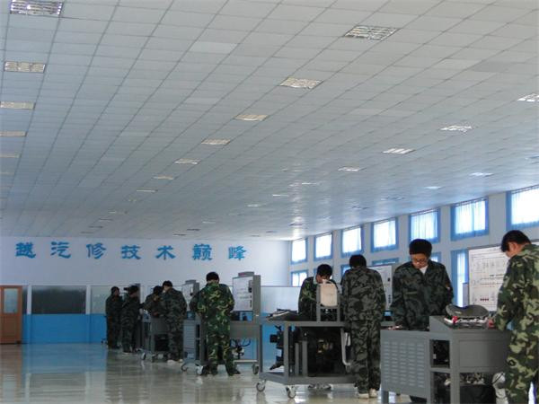 学生分组实训_副本.jpg