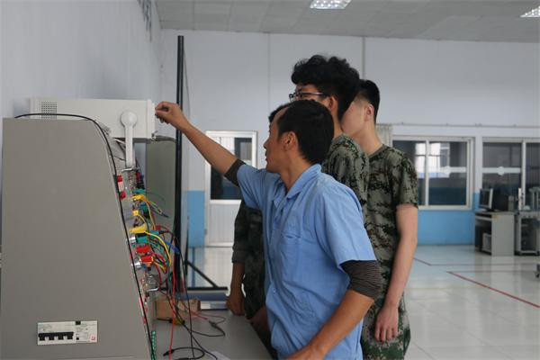 实训教学2_副本.jpg